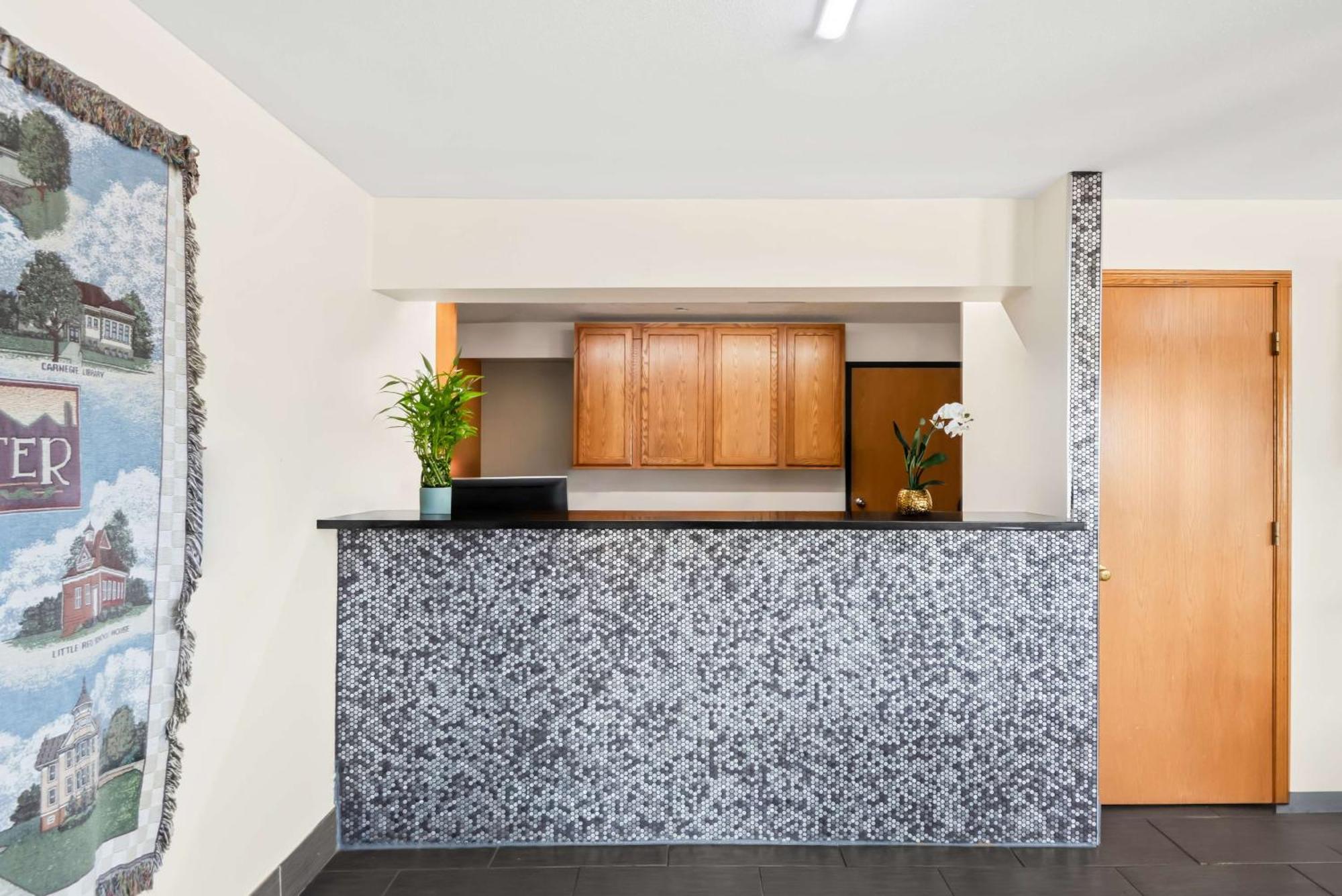 Surestay Hotel By Best Western Manchester מראה חיצוני תמונה