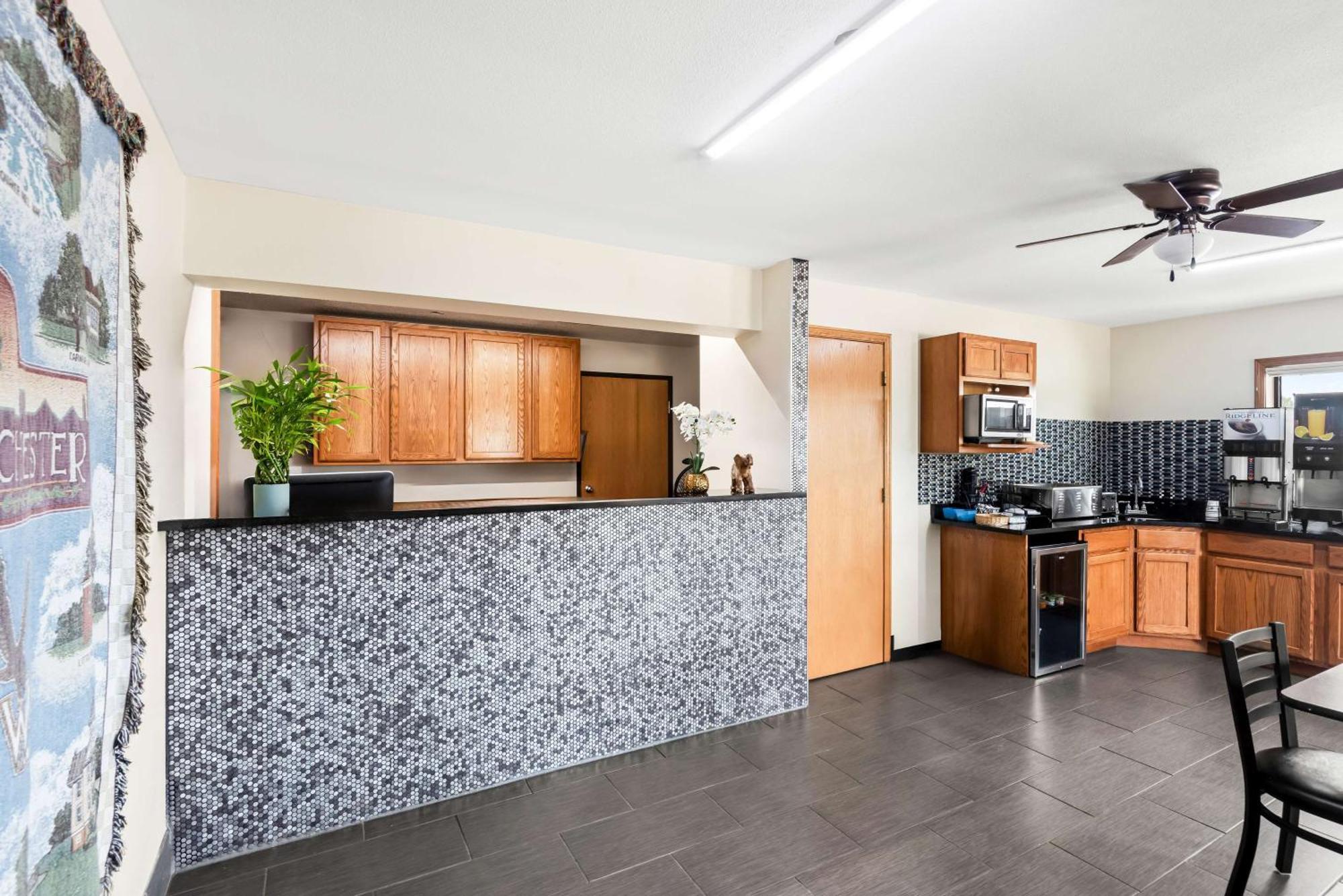 Surestay Hotel By Best Western Manchester מראה חיצוני תמונה